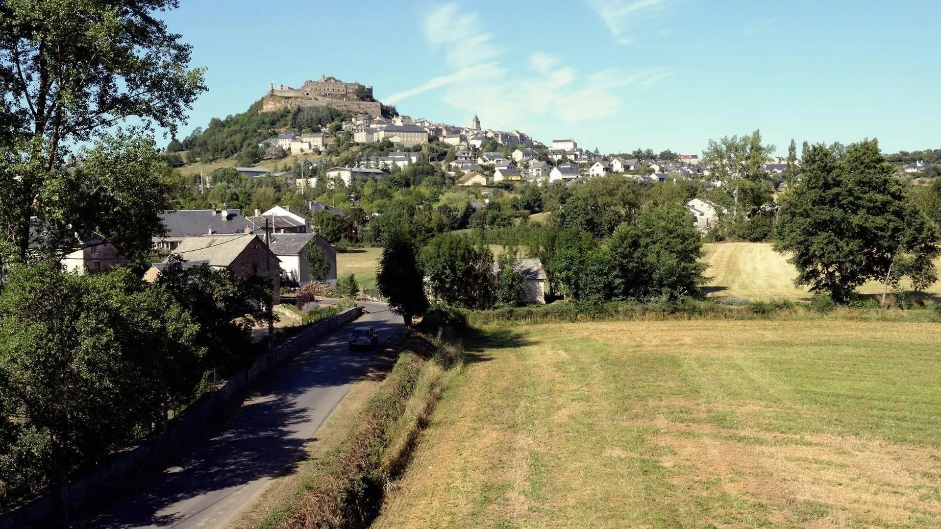 Maison D'Hotes La Singuliere Severac-d'Aveyron 0*,  France